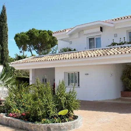 Marbella Sea View 10 Bedrooms Villa Estepona