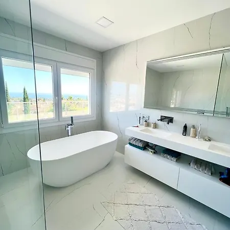 Marbella Sea View 10 Bedrooms Villa Estepona