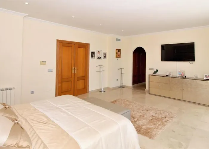 Marbella Sea View 10 Bedrooms * Estepona