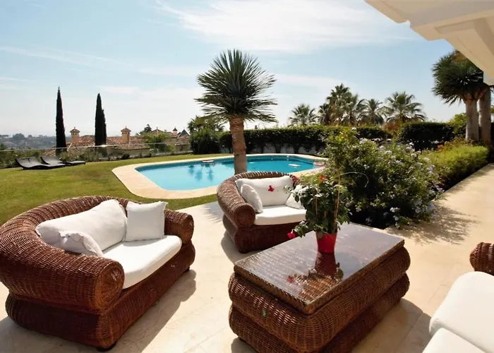 Marbella Sea View 10 Bedrooms *