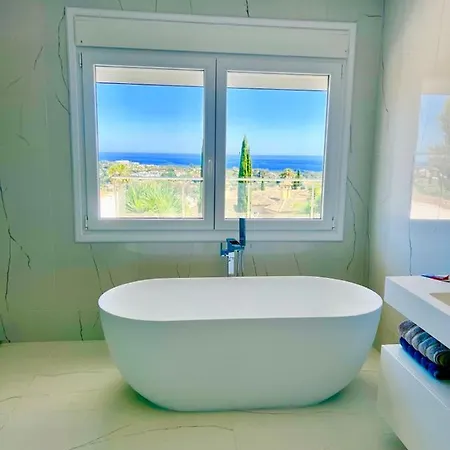 别墅 Marbella Sea View 10 Bedrooms *