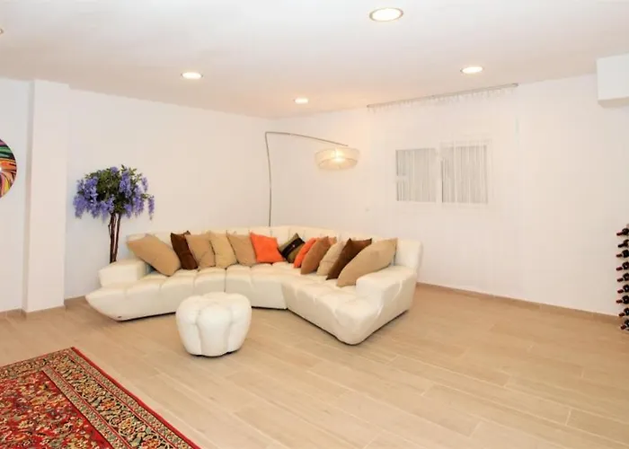 Вилла Marbella Sea View 10 Bedrooms *