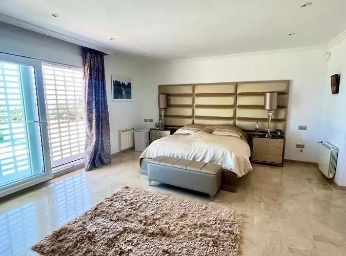 Marbella Sea View 10 Bedrooms * Эстепона
